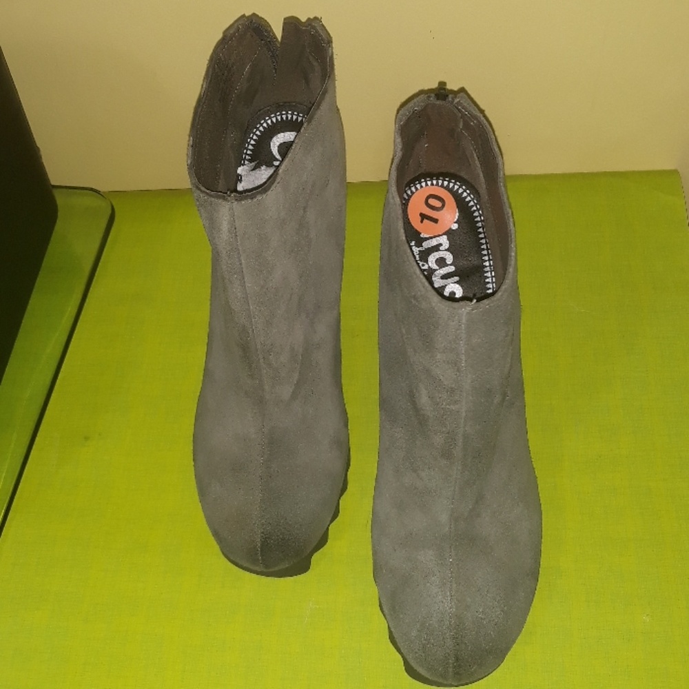Circus by Sam Edelman Kensly Booties - Picture 7 of 7